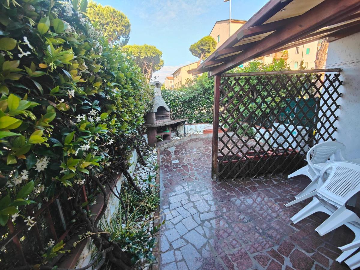 Appartamento L'Appoggio Perfetto Viareggio Esterno foto